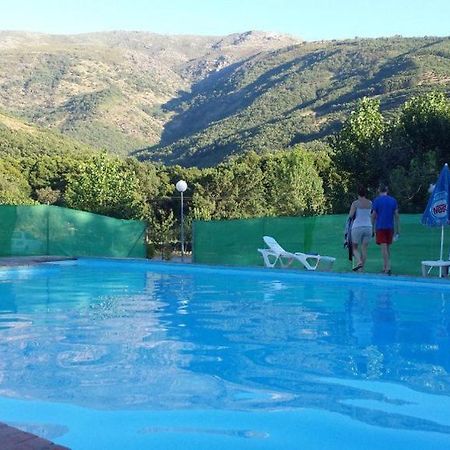 Hotel Valle Del Jerte Los Arenales Exteriör bild