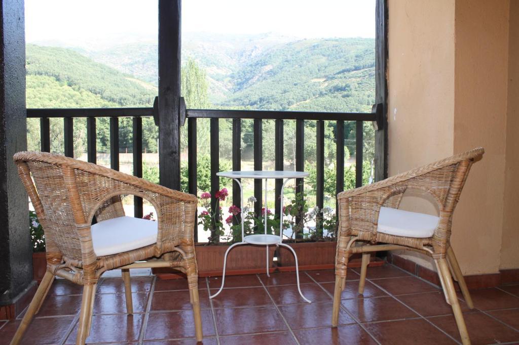 Hotel Valle Del Jerte Los Arenales Rum bild