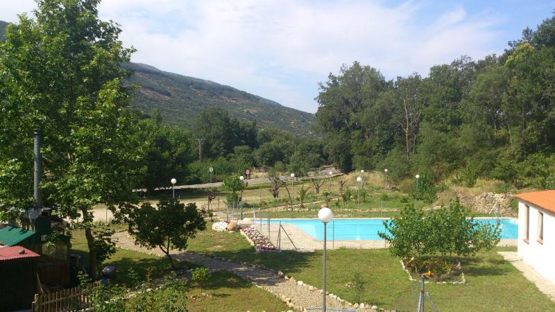 Hotel Valle Del Jerte Los Arenales Exteriör bild